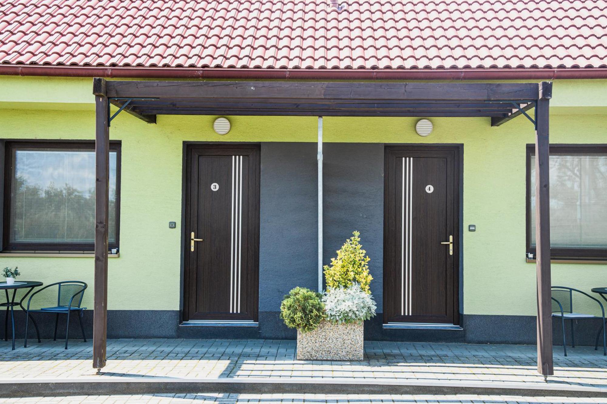 Penzion Stara Hora Velké Pavlovice Exterior foto